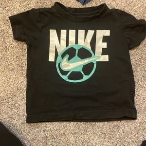 2t nike shirt